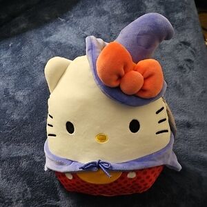 Hello Kitty Sanrio Halloween Witch Squishmallow NWT